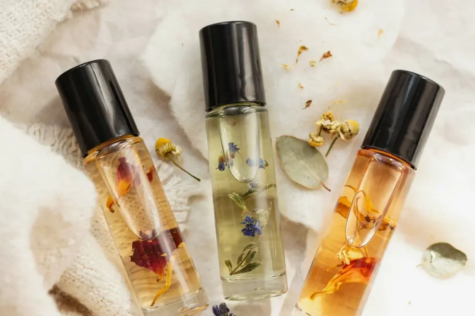 Botanical Perfume Recipe: Blend Your Own Custom Scent | Aromatherapy Tips