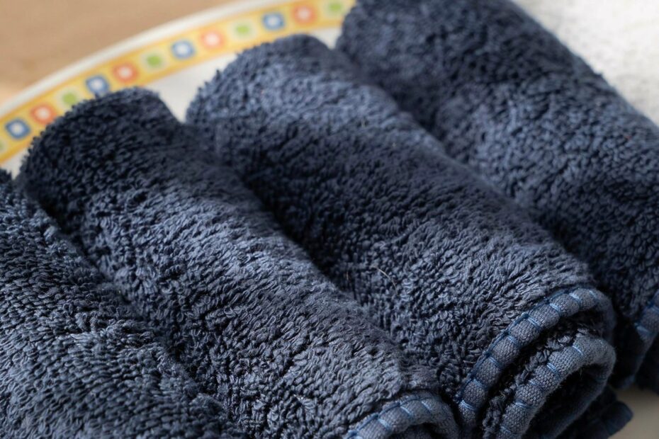 Eucalyptus Towels for Aromatherapy | DIY Post-Workout Recovery | Easy Cooling Tip